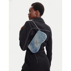 Torebka Karl Lagerfeld Jeans. Niebieskie torebki klasyczne Karl Lagerfeld Jeans, bez wzorów, z jeansu, bez dodatków. Za 609.99 zł.