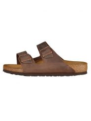 Birkenstock Skórzane klapki "Arizona" w kolorze brązowym rozmiar: 39. Brązowe klapki Birkenstock, bez wzorów, bez obcasa. Za 430.45 zł.