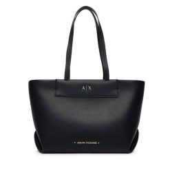 Torebka Armani Exchange. Czarne torebki klasyczne Armani Exchange, bez wzorów, bez dodatków. Za 654.99 zł.