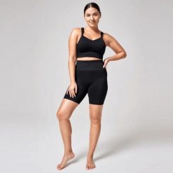 Legginsy Casall Seamless Graphical Rib Bike. Czarne legginsy Casall, bez wzorów. Za 299.99 zł.