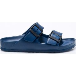 Birkenstock - Klapki Arizona EVA. Niebieskie klapki Birkenstock, bez wzorów, z materiału, bez obcasa. W wyprzedaży za 119.90 zł.