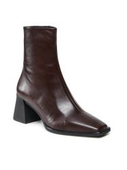 Vagabond Shoemakers Botki Hedda 5002-001-35 Brązowy. Brązowe botki Vagabond Shoemakers, bez wzorów, ze skóry, bez obcasa, na słupku, bez zapięcia. Za 719.99 zł.
