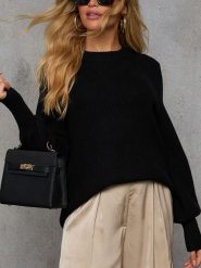 Milan Kiss Sweter w kolorze czarnym rozmiar: L. Czarne swetry Milan Kiss, l, bez wzorów, bez ramiączek. Za 165.71 zł.