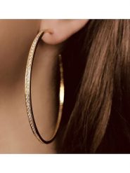 Les Petites Précieuses Pozłacane kolczyki-kreole z cyrkoniami rozmiar: onesize. Żółte kolczyki Les Petites Précieuses, z cyrkonią, pozłacane. Za 148.96 zł.