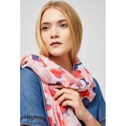 Szal z frędzlami. Szaliki MOODO, bez wzorów. Za 19.99 zł.