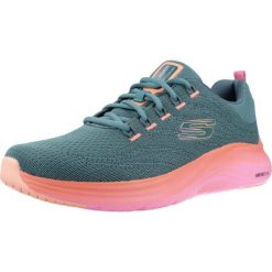 Kapcie SKECHERS VAPOR FOAM Zielony. Zielone obuwie domowe Skechers, bez wzorów, z tkaniny, bez zapięcia. Za 363.99 zł.