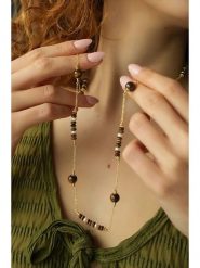 Pierres delicates Pozłacany naszyjnik z tygrysim okiem - dł. 70 cm rozmiar: onesize. Brązowe naszyjniki Pierres delicates, pozłacane. Za 65.99 zł.