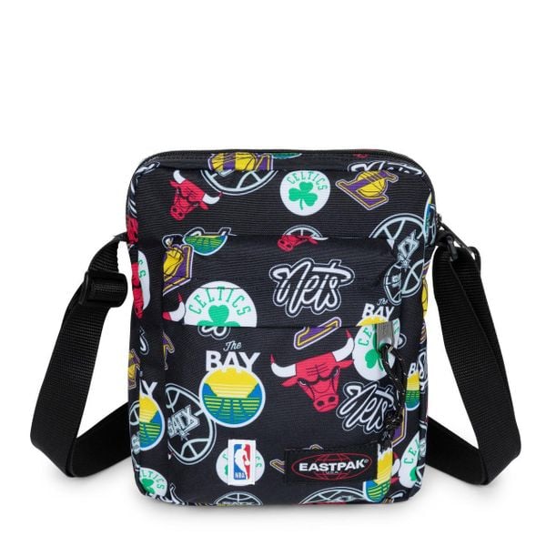 Torba Eastpak Arcade. Czarne torby na ramię Eastpak, bez wzorów, z materiału, biznesowe, na ramię, bez dodatków. Za 269.50 zł.