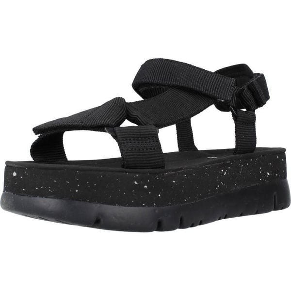 Sandały CAMPER 004 ORUGA Czarny. Czarne sandały Camper, bez wzorów, z tkaniny, sportowe, bez obcasa, bez zapięcia. Za 383.99 zł.