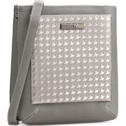Torebka NOBO - NBAG-D3560-C019 Szary. Szare listonoszki Nobo, bez wzorów, z materiału, bez dodatków. W wyprzedaży za 69.00 zł.