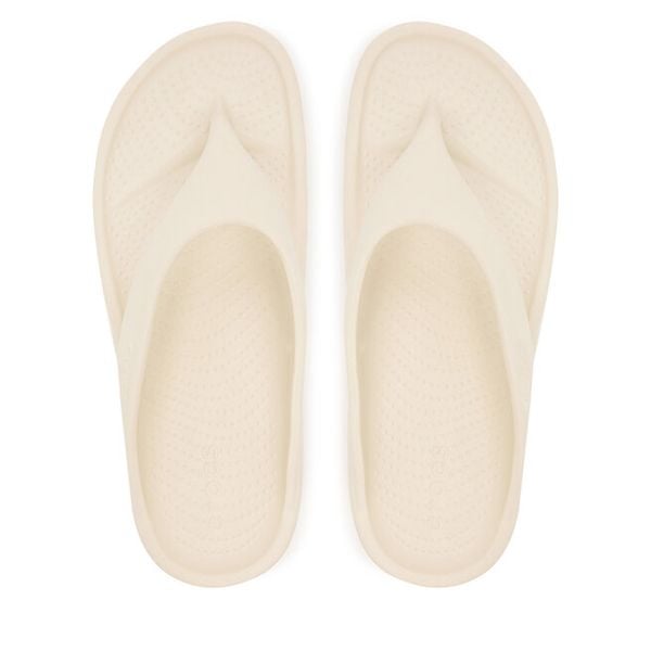 Japonki Crocs. Szare klapki Crocs, bez wzorów, bez obcasa. Za 104.99 zł.