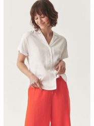 TATUUM Bluzka w kolorze białym rozmiar: 44. Białe bluzki Tatuum, bez wzorów, z lyocellu, bez kołnierzyka, bez ramiączek. Za 132.95 zł.