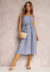Niebieska Sukienka Hami. Niebieskie sukienki Renee, l, z aplikacjami, z materiału, eleganckie, bez kołnierzyka, bez ramiączek, midi. Za 54.99 zł.