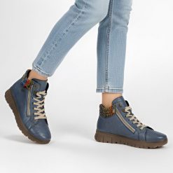 Trzewiki damskie Rieker, codzienne i skórzane na płaskim obcasie, niebieskie, N1305-14. Niebieskie botki Rieker, bez wzorów, z dzianiny, bez obcasa, na płaskiej podeszwie, bez zapięcia. Za 373.99 zł.