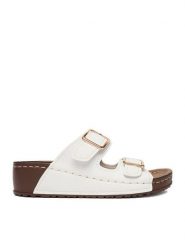 Go Soft Klapki CEO-W21202 Biały. Białe klapki GO SOFT, bez wzorów, ze skóry, bez obcasa. Za 99.99 zł.