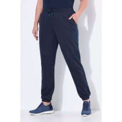 Damskie Spodnie dresowe lamówka z boku elastyczny ściągacz elastyczny dół. Niebieskie spodnie dresowe Ulla Popken, plus size, bez wzorów, z bawełny. Za 195.99 zł.