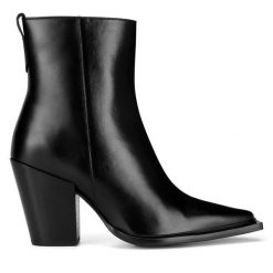 Botki Gino Rossi. Czarne botki Gino Rossi, bez wzorów, bez obcasa, na słupku, bez zapięcia. Za 399.99 zł.