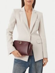 MEXX Torebka CEO-MEXX-S-002-10 Bordowy. Czerwone listonoszki Mexx, bez wzorów, ze skóry, bez dodatków. Za 179.99 zł.