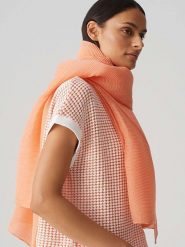 OPUS Szal w kolorze pomarańczowym rozmiar: onesize. Pomarańczowe szaliki Opus, bez wzorów, z materiału. Za 88.02 zł.