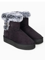 ISLAND BOOT Botki zimowe "Mooseland" w kolorze czarnym rozmiar: 39. Czarne botki Island Boot, na zimę, bez wzorów, bez obcasa, bez zapięcia. Za 186.18 zł.