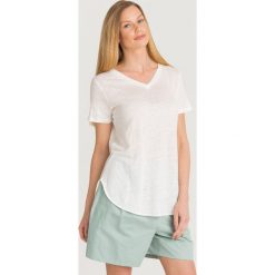 BLUZKA SAMARA Weekend Max Mara. Białe bluzki Weekend Max Mara, l, bez wzorów, bez kołnierzyka, bez ramiączek. Za 239.40 zł.