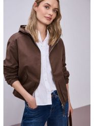 Street One Kurtka przejściowa w kolorze brązowym rozmiar: 46. Brązowe kurtki Street One, bez wzorów, bez kaptura. Za 238.84 zł.