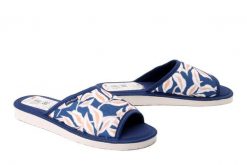 METEOR 018A Emilia granat, kapcie damskie. Niebieskie obuwie domowe Meteor, bez wzorów, bez zapięcia. Za 40.79 zł.