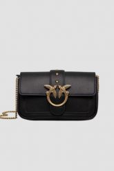 PINKO Czarna kopertówka damska Love One Pocket C. Czarne kopertówki Pinko, bez wzorów, bez dodatków. W wyprzedaży za 999.99 zł.