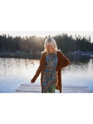 Aniston Kardigan w kolorze jasnobrązowym rozmiar: 34. Brązowe kardigany Aniston, bez wzorów. Za 65.99 zł.