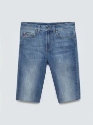 Szorty damskie jeansowe niebieskie clarissa 550. Niebieskie szorty Big Star, bez wzorów, z jeansu. W wyprzedaży za 29.99 zł.