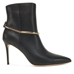 Botki Marciano Guess. Czarne botki Marciano Guess, z aplikacjami, bez obcasa, na szpilce, bez zapięcia. Za 1,649.00 zł.
