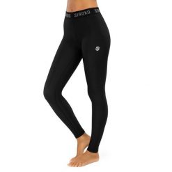 Legginsy termoaktywne do sportów zimowych damskie SIROKO Blink. Czarne bielizna sportowa SIROKO, bez wzorów. W wyprzedaży za 109.95 zł.
