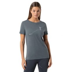 Koszulka damska z merino Super.Natural Women's Berggluck Tee z krótkim rękawem. Szare koszulki sportowe super.natural, bez wzorów, bez ramiączek. Za 249.99 zł.