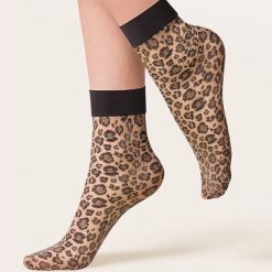 Skarpetki CATY w panterkę Gabriella 1 para beige. Brązowe skarpety Gabriella, bez wzorów, z bawełny. Za 16.90 zł.