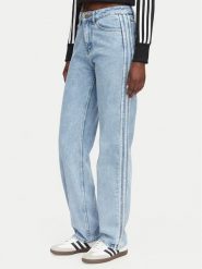 Adidas Jeansy Firebird KQ6490 Niebieski jasny Regular Fit. Niebieskie jeansy Adidas, bez wzorów. Za 369.99 zł.