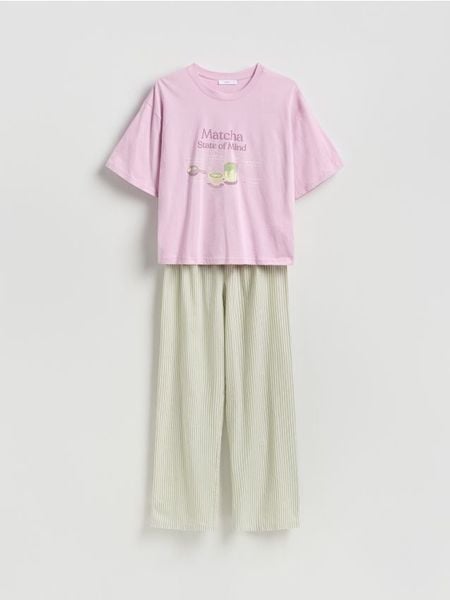 Dwuczęściowa piżama z bawełny - jasnozielony. Zielone piżamy Reserved, bez wzorów, z bawełny, bez ramiączek. Za 129.99 zł.