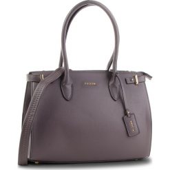 Torebka PUCCINI - BT28601 Taupe 2B. Fioletowe torebki klasyczne Puccini, bez wzorów, ze skóry ekologicznej, bez dodatków. W wyprzedaży za 169.00 zł.