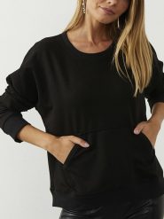 Milan Kiss Bluza w kolorze czarnym rozmiar: S. Czarne bluzy sportowe Milan Kiss, s, bez wzorów, bez kaptura. Za 163.26 zł.