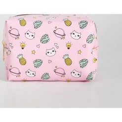 Kosmetyczka w nadrukiem all over - Różowy. Kufry i kosmetyczki Sinsay. Za 14.99 zł.