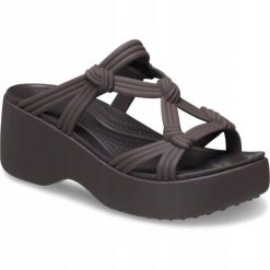 Sandały Dla Dorosłych Crocs Brooklyn Knot Sky Sandal. Brązowe sandały Crocs, bez wzorów, z materiału, eleganckie, bez obcasa, na koturnie, bez zapięcia. Za 299.99 zł.