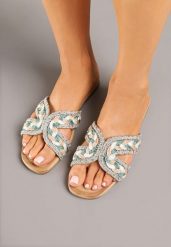 Zielono-Beżowe Klapki z Plecionką w Stylu Boho Felmirella. Zielone klapki Born2be, bez wzorów, z jeansu, bez obcasa, na płaskiej podeszwie. Za 69.99 zł.