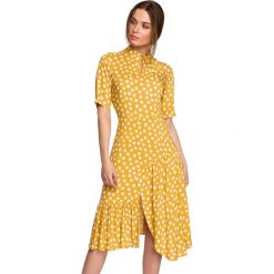 Stylove Sukienka w kolorze żółtym ze wzorem rozmiar: M. Żółte sukienki Stylove, m, bez wzorów, z wiskozy, bez kołnierzyka, bez ramiączek, midi. Za 259.13 zł.