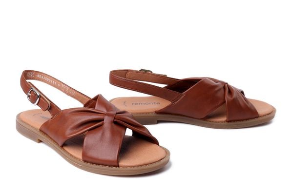 RIEKER REMONTE D3674-24 brown, sandały damskie. Brązowe sandały Rieker Remonte, bez wzorów, bez obcasa, bez zapięcia. Za 237.93 zł.