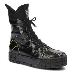 Czarne Botki Simen Damskie Wygodne Buty Jesienne. Czarne botki Simen, na jesień, bez wzorów, ze skóry, bez obcasa, na obcasie, bez zapięcia. Za 392.00 zł.