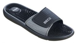 Beco unisex klapki z masującą wkładką, czarne. Czarne klapki 47 Brand, bez wzorów, z materiału, bez obcasa. Za 208.99 zł.