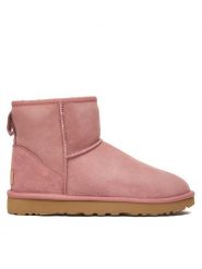 Ugg Śniegowce W Classic Mini II 1016222 Różowy. Czerwone trapery i śniegowce UGG, ze skóry. Za 809.99 zł.