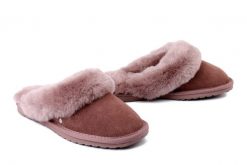 EMU AUSTRALIA W10015 Jolie mocha, kapcie damskie. Brązowe obuwie domowe EMU Australia, bez wzorów, ze skóry, bez zapięcia. Za 349.90 zł.