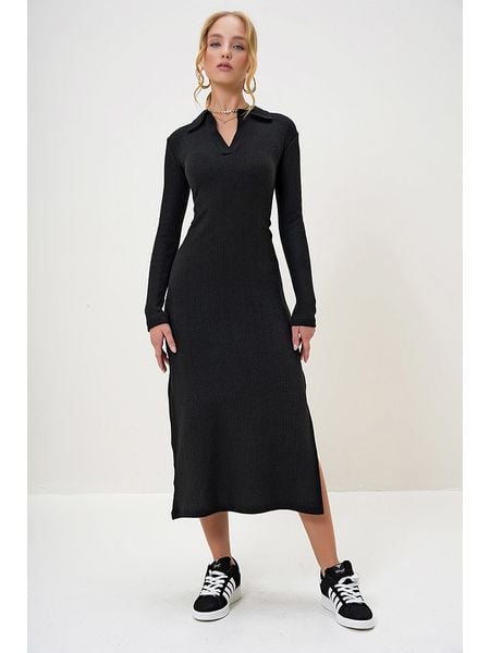 Trend Alacati Sukienka w kolorze czarnym rozmiar: L. Czarne sukienki Trend Alacati, l, bez wzorów, prążkowane, bez kołnierzyka, bez ramiączek, maxi. Za 65.23 zł.