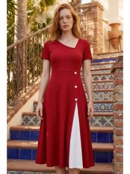 SOULSHAE Sukienka w kolorze czerwonym rozmiar: XXL/3XL. Czerwone sukienki SOULSHAE, xl, bez wzorów, z wiskozy, bez kołnierzyka, bez ramiączek, midi, rozkloszowane. Za 138.95 zł.