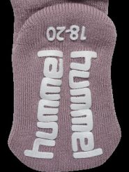 Hummel hmlMINI NON SLIP 3-PACK SOCK — Niskie skarpetki antypoślizgowe dla. Szare skarpety Hummel, bez wzorów, z bawełny. Za 147.00 zł.